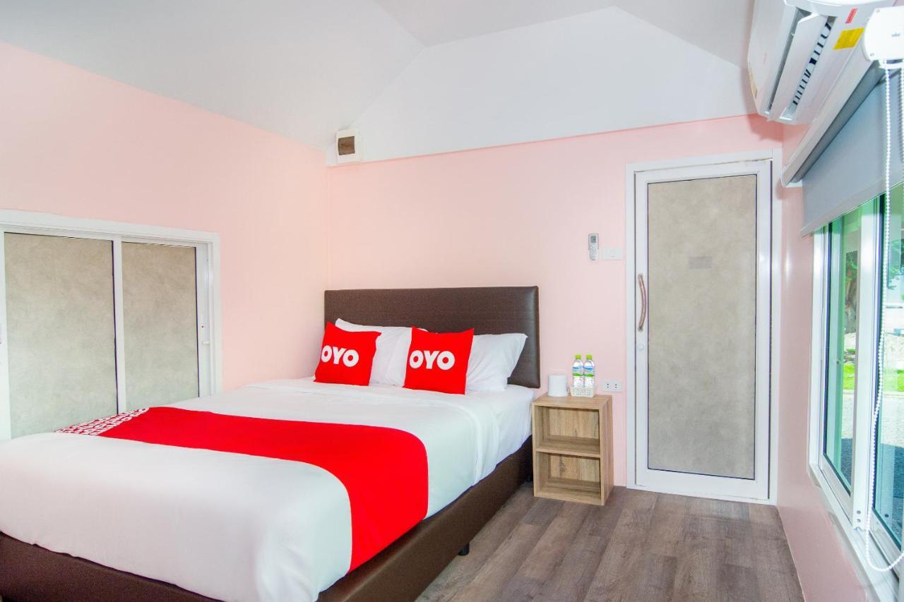 Oyo 578 Pj Resort And Snooker Club Прачуап Кири Кан Екстериор снимка