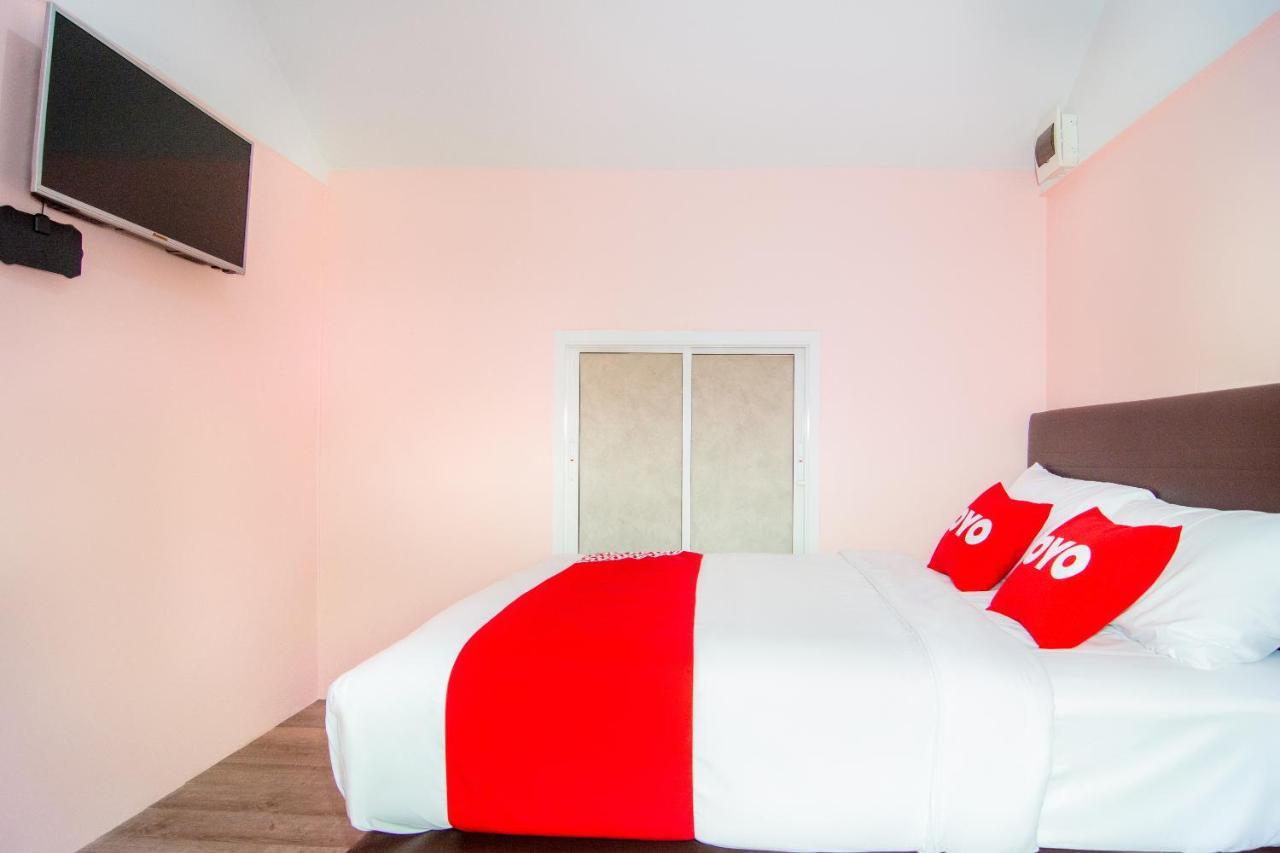 Oyo 578 Pj Resort And Snooker Club Прачуап Кири Кан Екстериор снимка