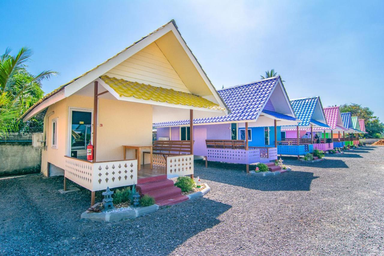 Oyo 578 Pj Resort And Snooker Club Прачуап Кири Кан Екстериор снимка